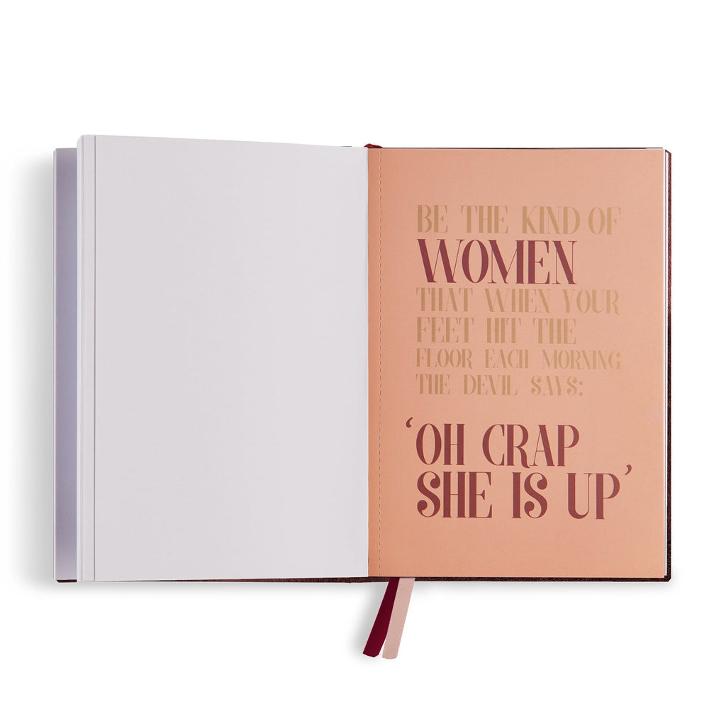 Geborduurd notitieboek met quote - "Well behaved women" - BIEN moves