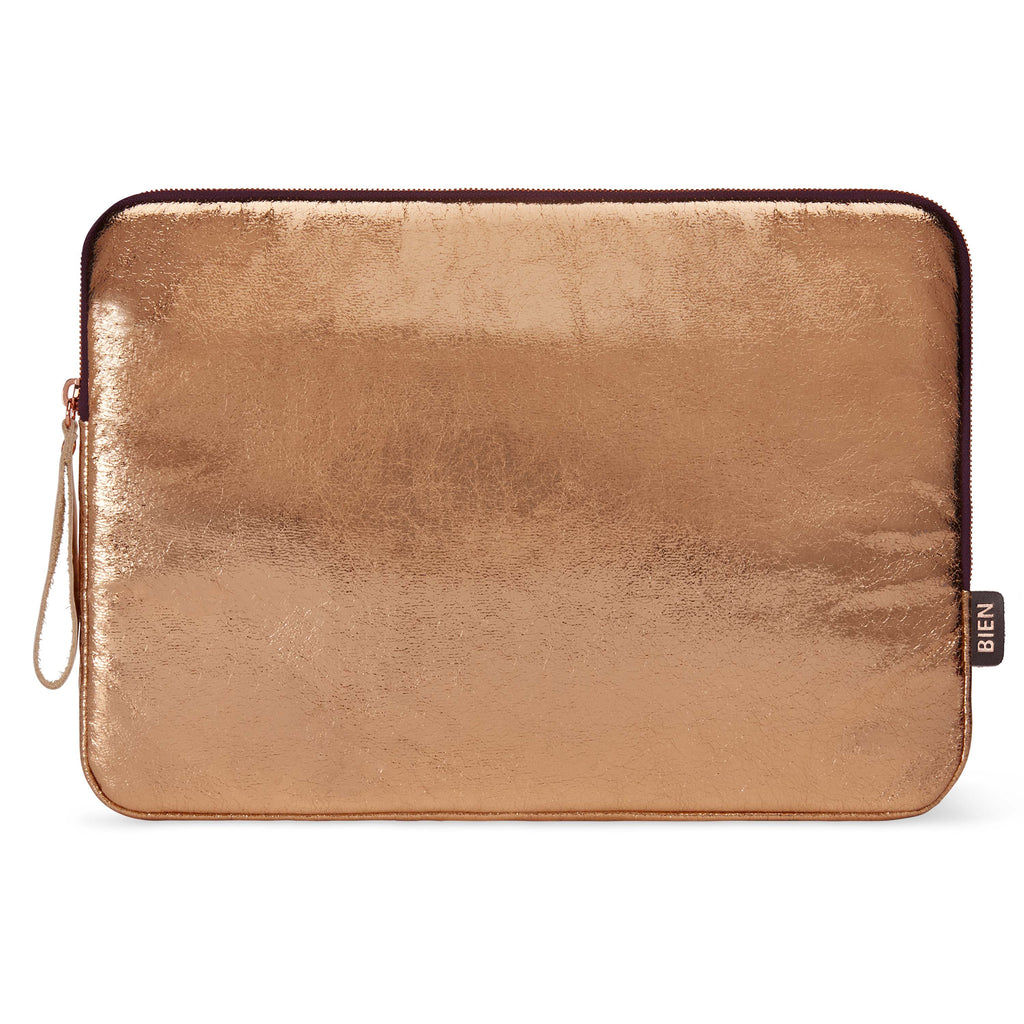 Laptop sleeve 13-inch - Metallic roségoud - BIEN moves