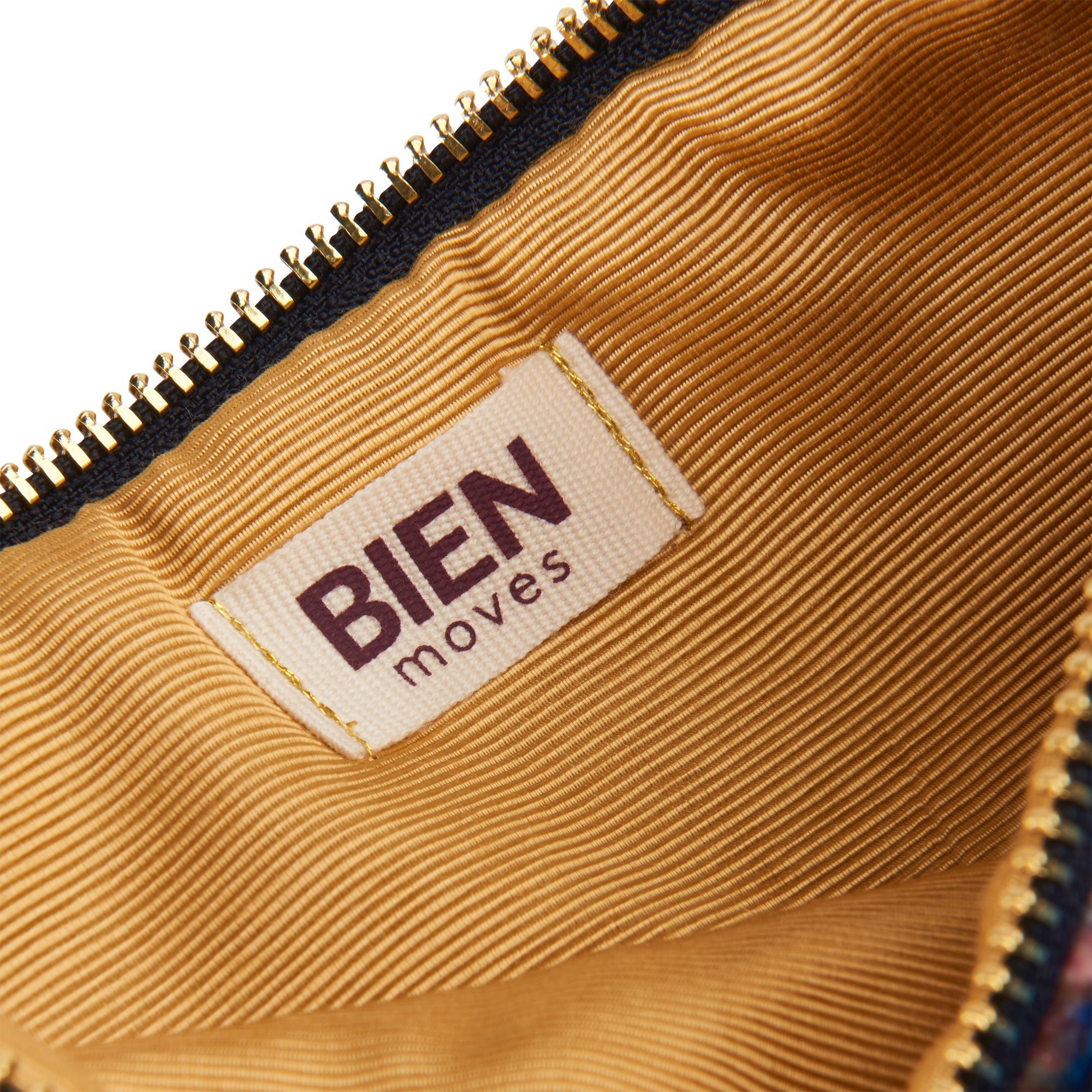 Velvet satin-nylon pouch - Petrol uni - BIEN moves