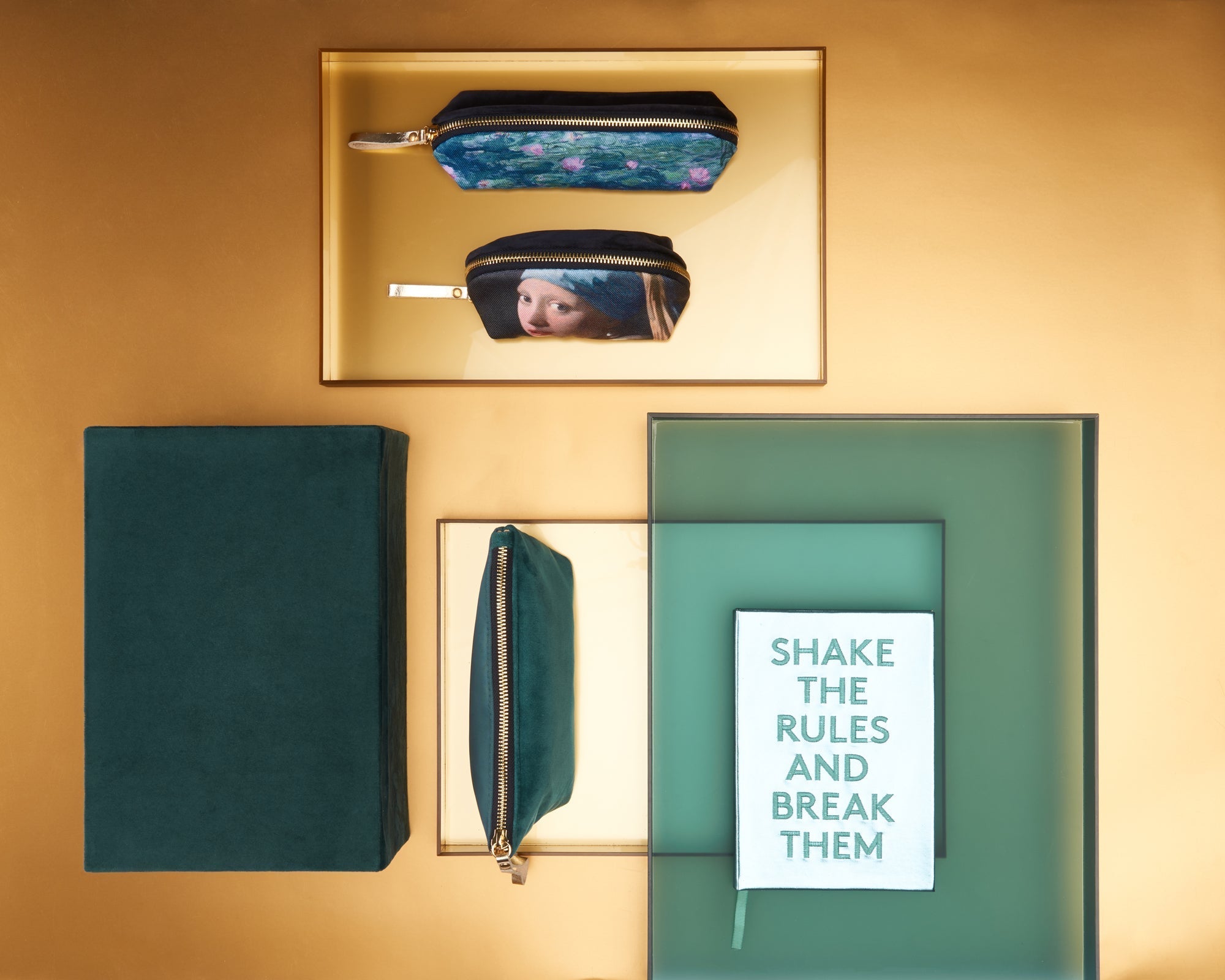 Nylon-velvet pencil case - Almond blossom - BIEN moves
